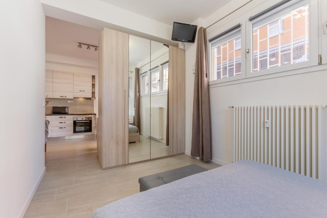 בולוניה San Donato Fiere Essential Apartment W/Parking מראה חיצוני תמונה