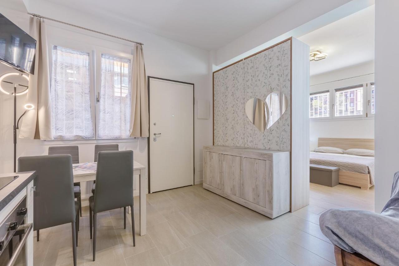 בולוניה San Donato Fiere Essential Apartment W/Parking מראה חיצוני תמונה