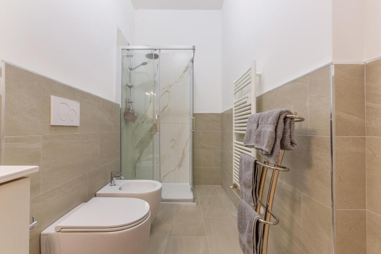 בולוניה San Donato Fiere Essential Apartment W/Parking מראה חיצוני תמונה
